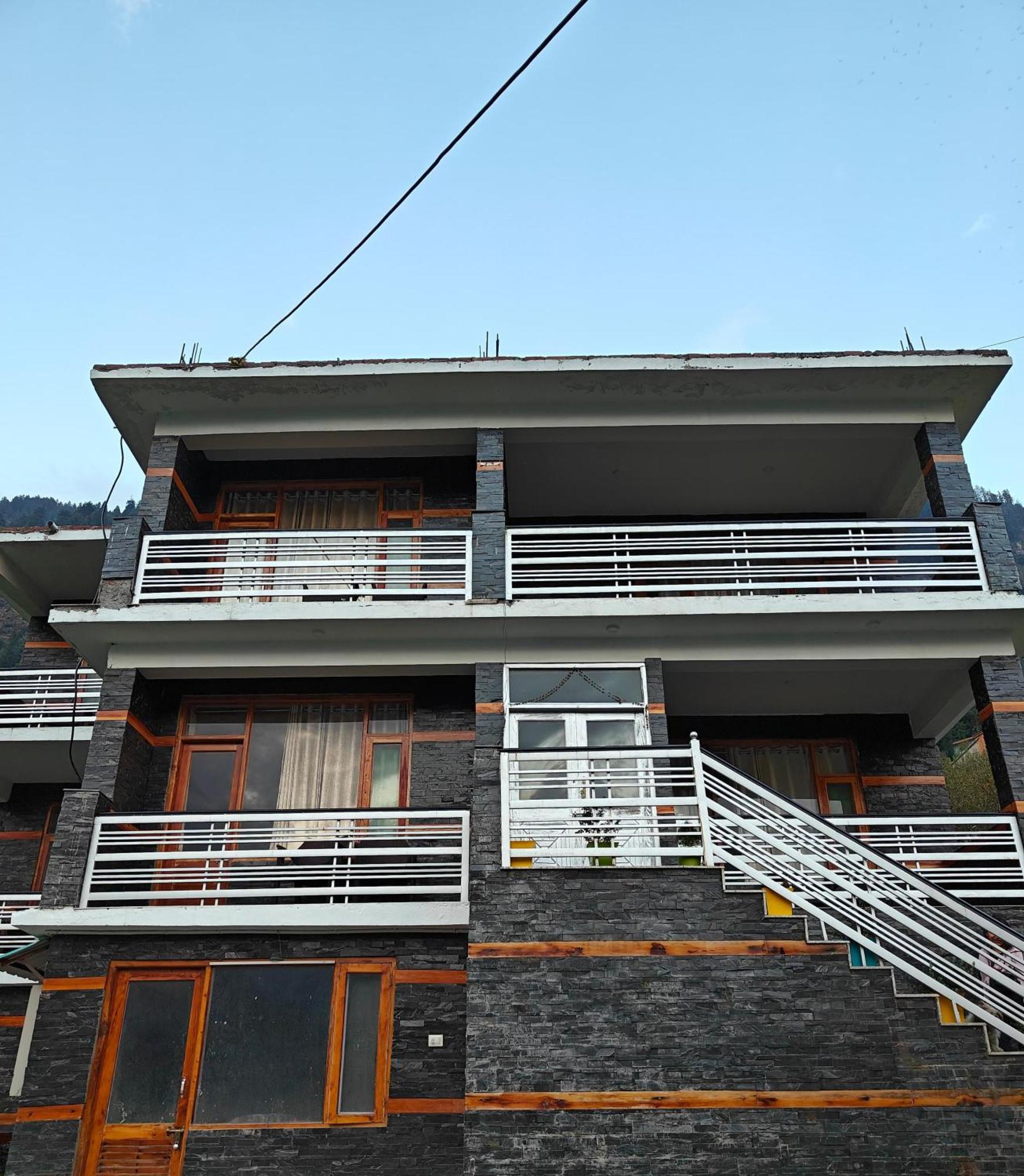 Santosh Cafe & Rooms Амритсар Екстериор снимка
